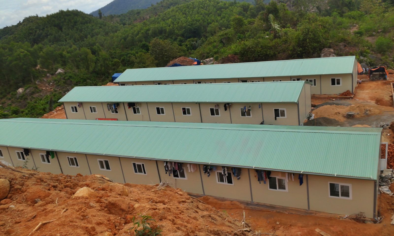 nh&agrave; lắp gh&eacute;p, nh&agrave; th&eacute;p tiền chế, l&aacute;n trại c&ocirc;ng tr&igrave;nh